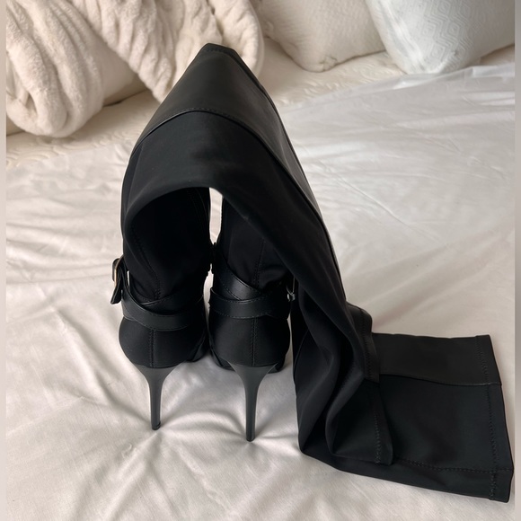 Gidget Thigh High Boot - Picture 7 of 10